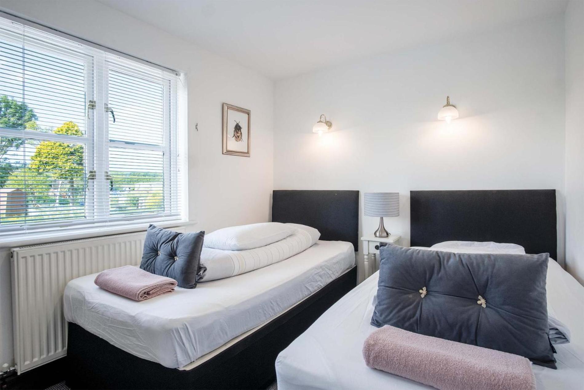 Angle Adventures - 4 Bedroom Cottage - Angle 외부 사진