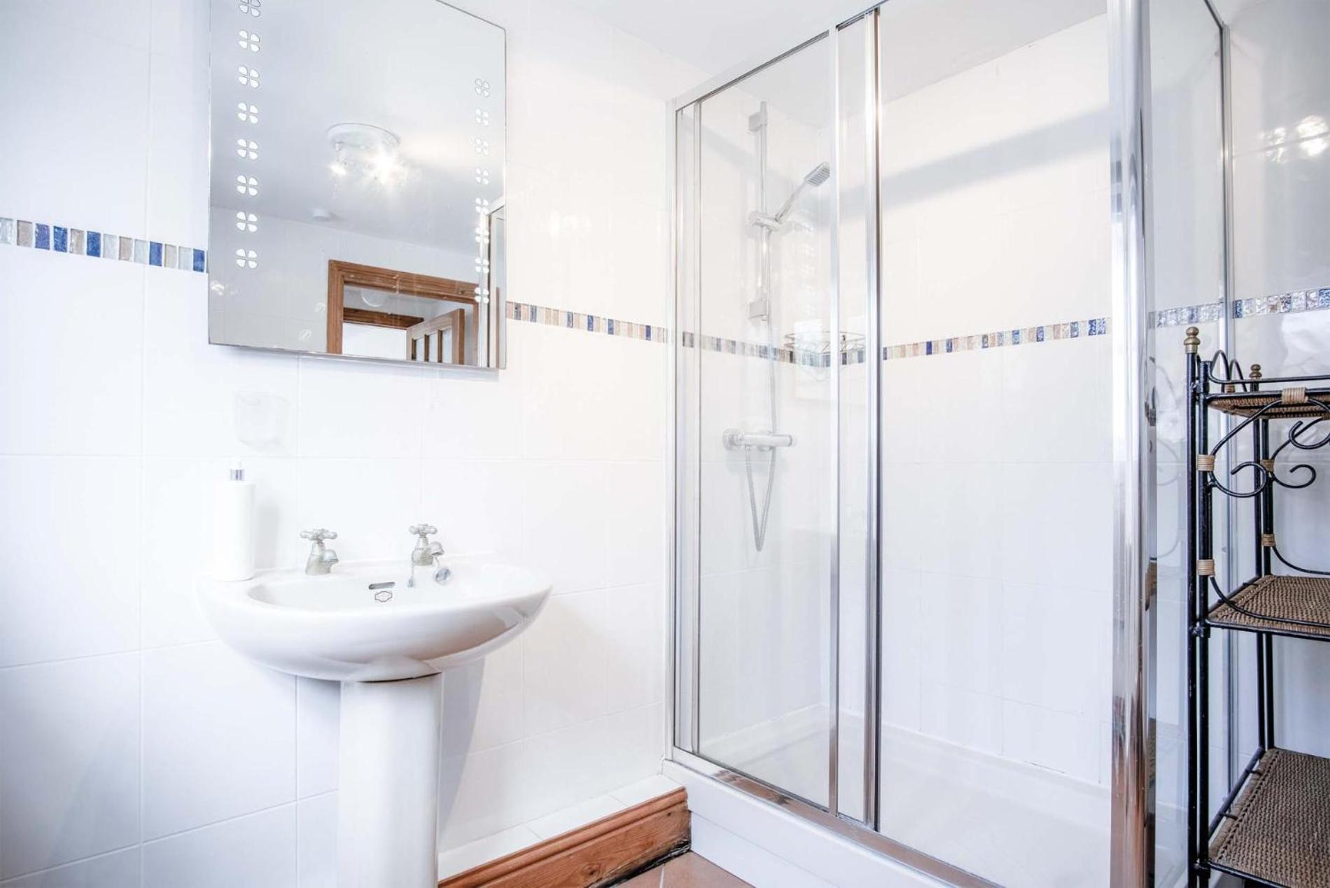 Angle Adventures - 4 Bedroom Cottage - Angle 외부 사진